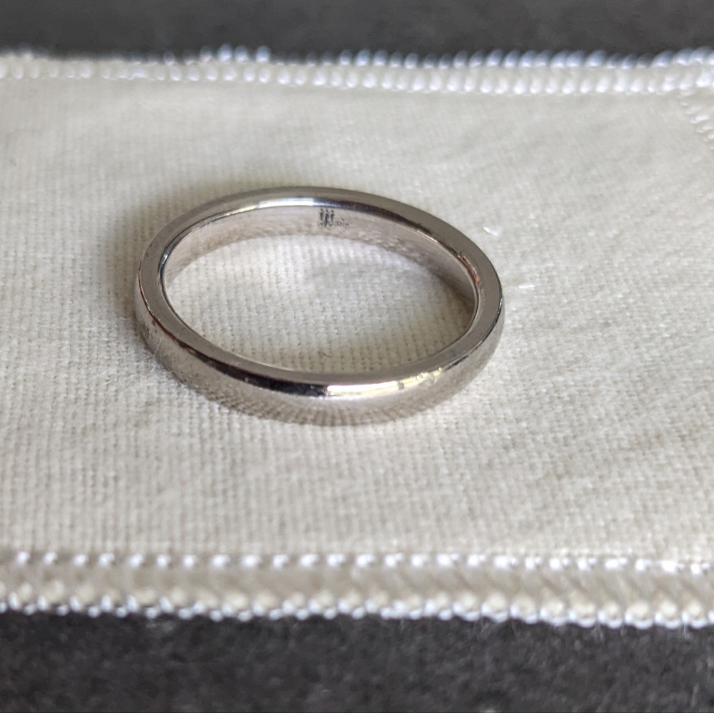 James Avery 14k White Gold Wedding Band - 8.5